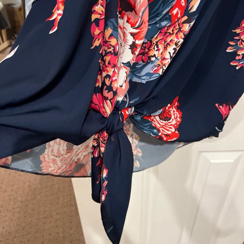 Women’s tops